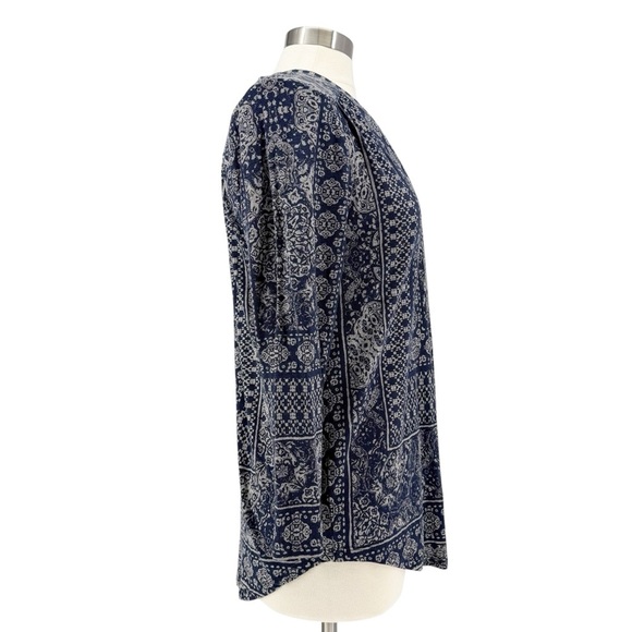 LUCKY BRAND Navy Bandana Print Knit Top L - Picture 5 of 12